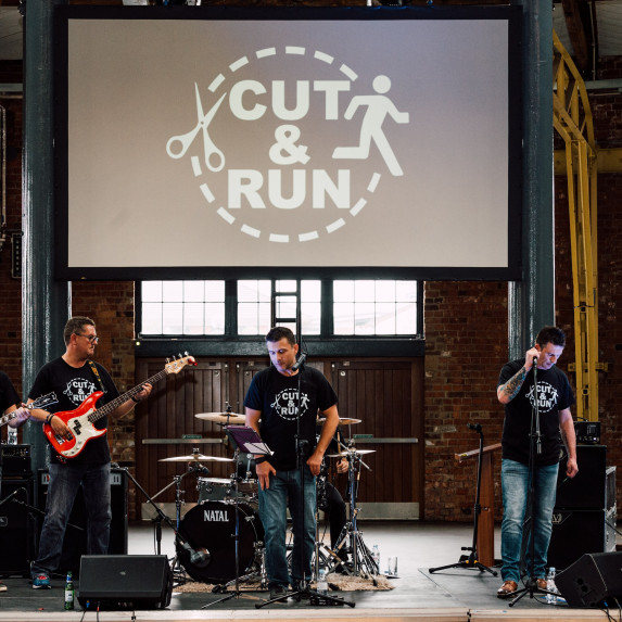 Cut & Run perform in 2018 at the Roundhouse, Derby. 