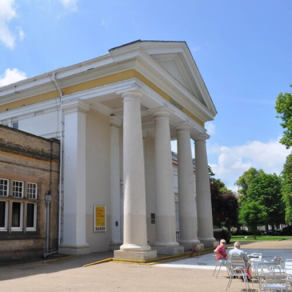 Leicester Museum and Art Gallery