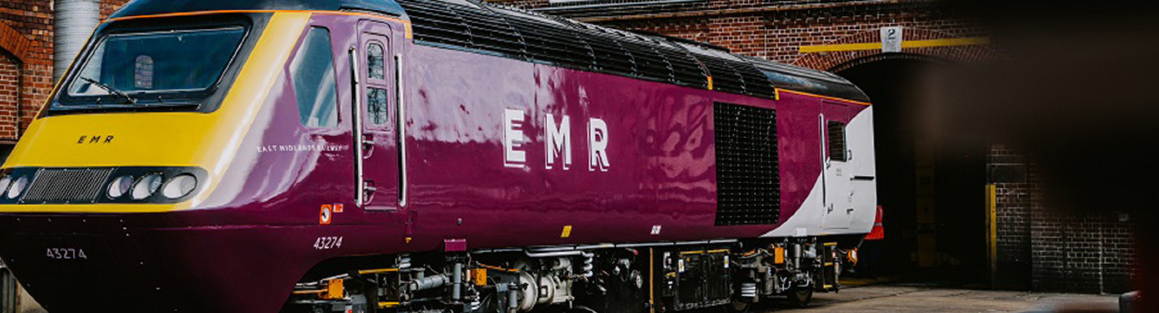 HST re liveried in EMR brand colours