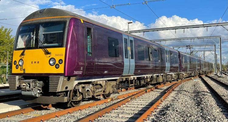 Class 360 train